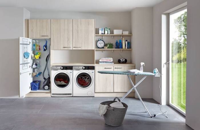 optimiser espace buanderie table repasser