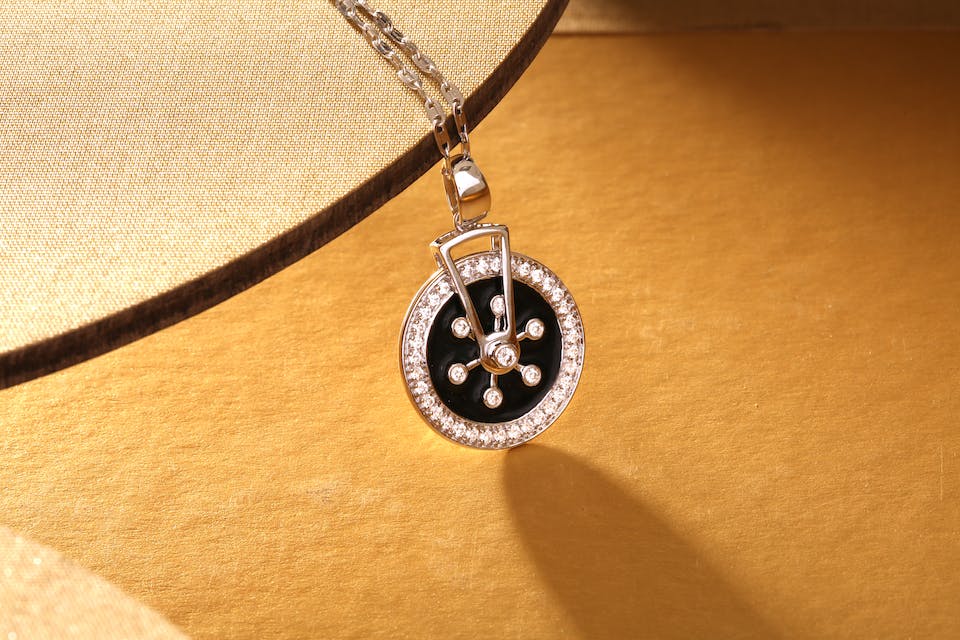 pendentifs 6