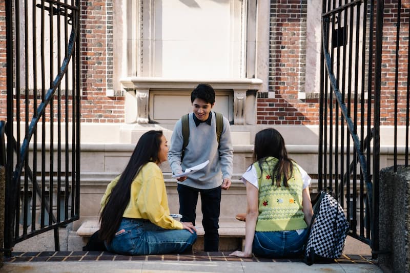 Jeunes étudiants