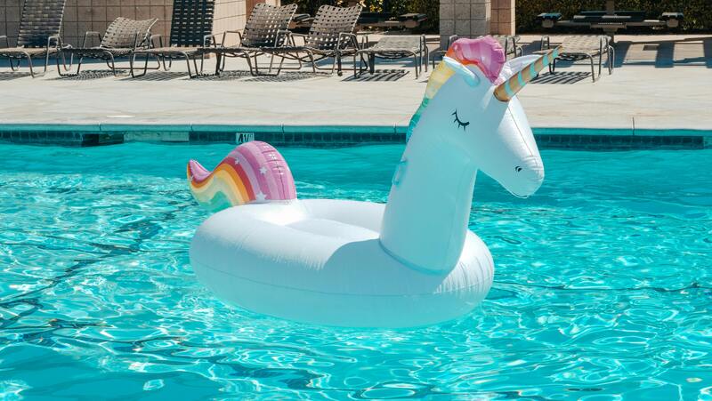 licorne gonflable