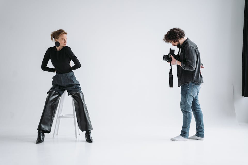 bottes et silhouette féminine 2